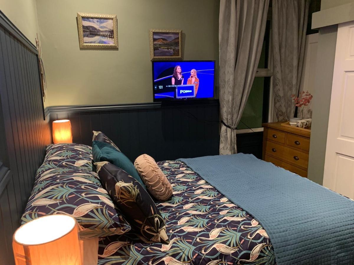 Cornerhouse Guesthouse Пенрит Экстерьер фото